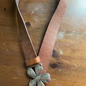 womens dark brown silpada belt with daisy buckle